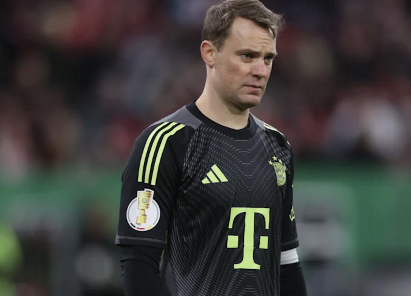 图片报:诺伊尔在封闭区域内与球队合练,并参加了对抗训练